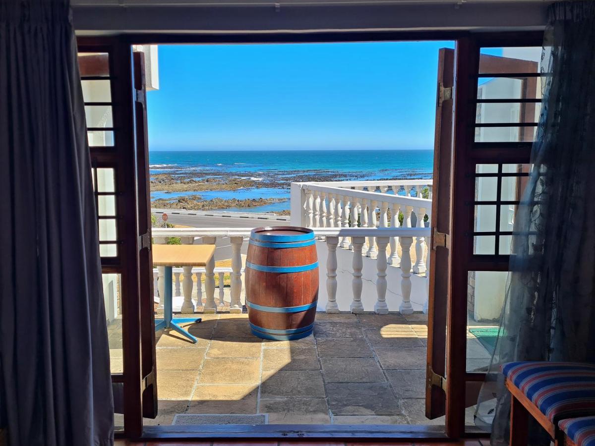 Walkerbay Accommodation Gansbaai Eksteriør billede